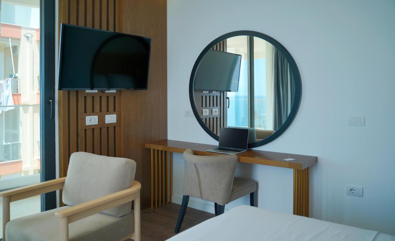 Dorchester Hotel Saranda Kültér fotó