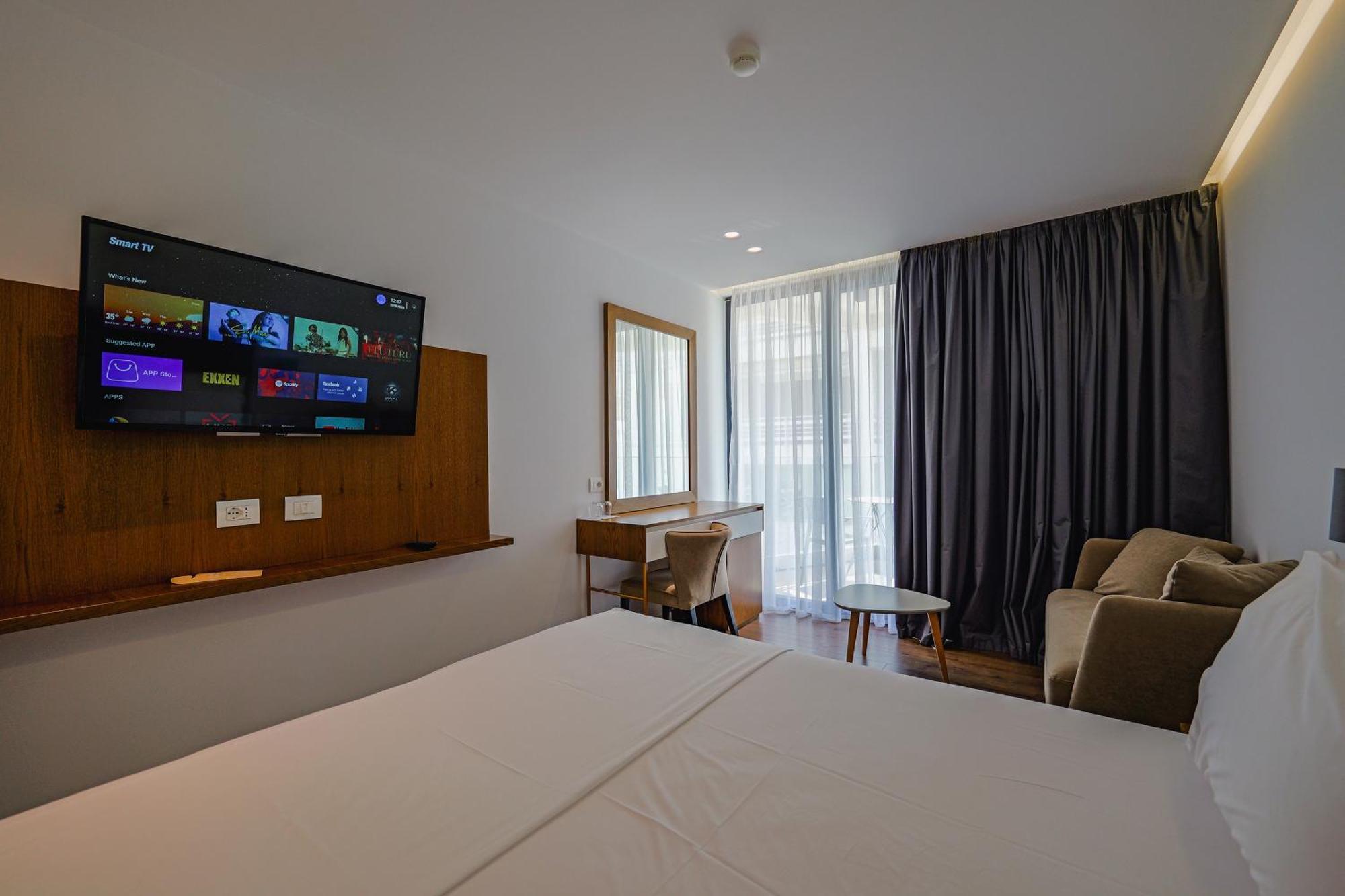 Dorchester Hotel Saranda Kültér fotó