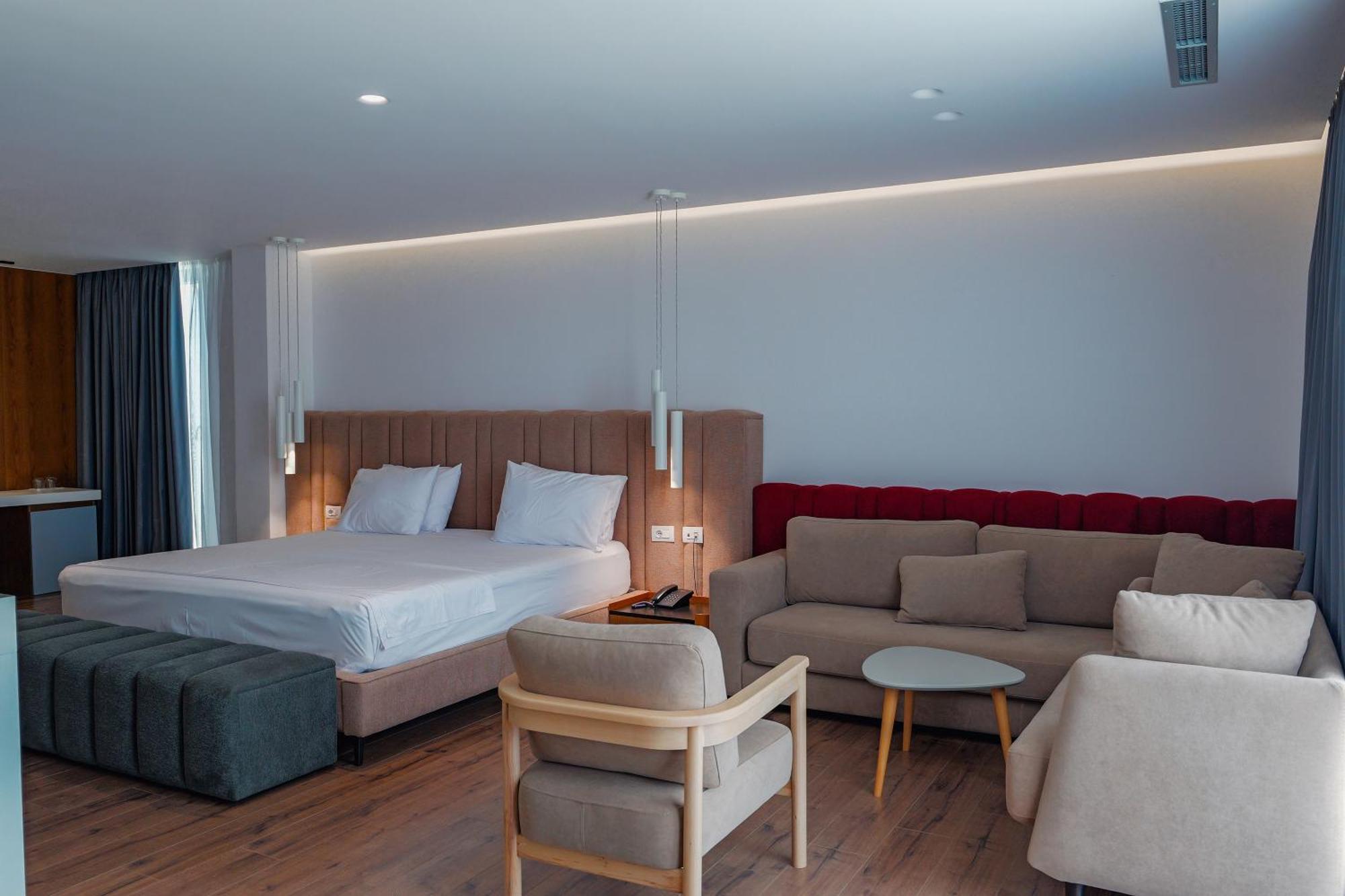 Dorchester Hotel Saranda Kültér fotó