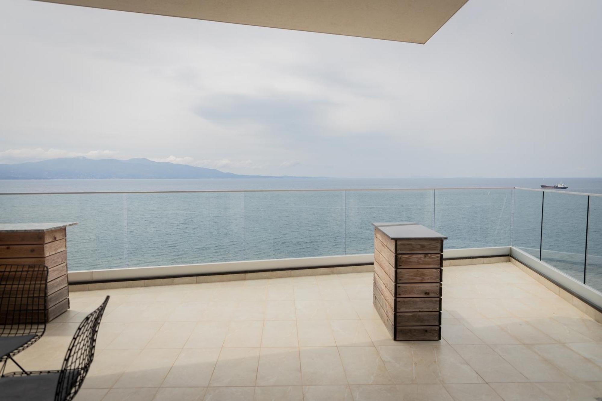 Dorchester Hotel Saranda Kültér fotó